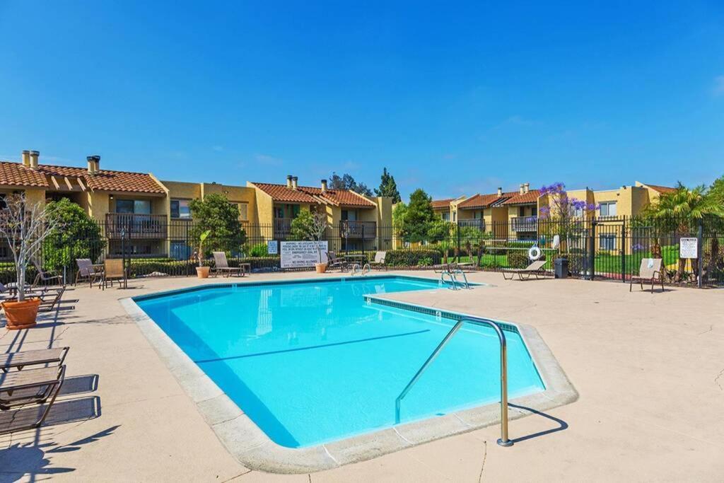 Departamento Completo En San Diego Hablamos Espanol Εξωτερικό φωτογραφία